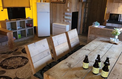 Jabbeke RV Rental | Glamping tent for 6p