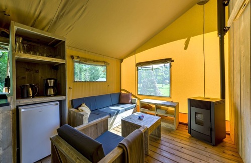 Municipality of Dalfsen House | Glamping Tent in Tranquil Park