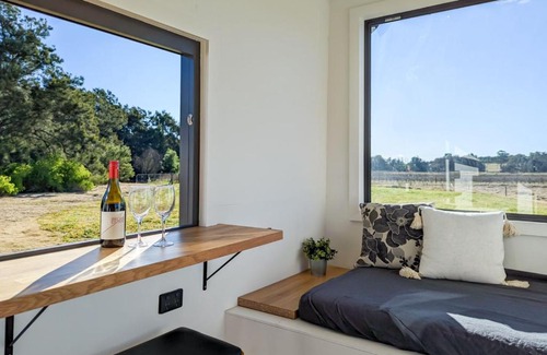 Broke Other | Glamping Vineyard Getaway with Luxury Amenities