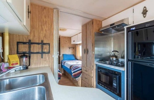 Redmond House | Glamping with a view, but get out and enjoy.