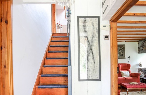 Llanrug House | GLAN GWNA BACH, family friendly, with open fire in Caernarfon