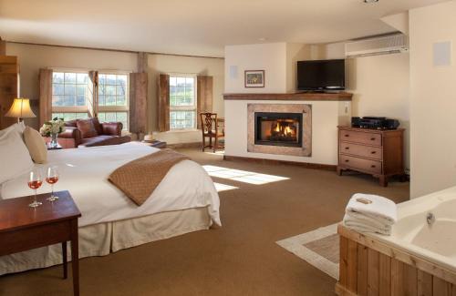 Fogelsville Hotel | Glasbern