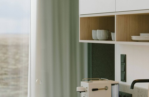 Storidalur Ski Chalet | Glass-roof lodge with private spa & sauna near Seljalandsfoss, pure tranquility