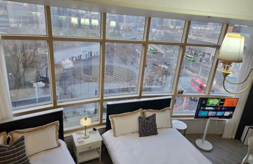 Cheongpa-dong Apartment | Gleam House