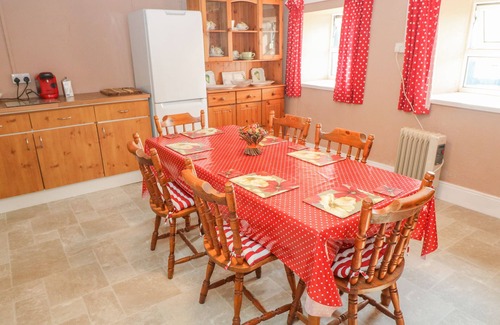 Derry Cottage | GLEANN GRIANNMHAR, pet friendly in Rosscarbery, County Cork