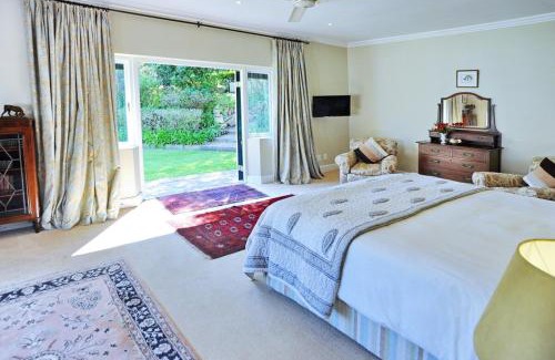 Stanford Villa | Gledsmuir Spacious Homestead
