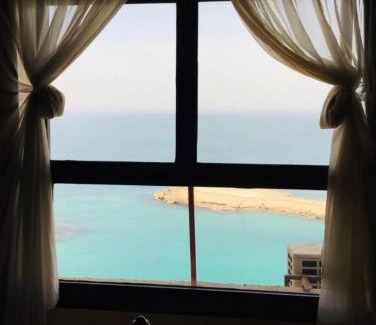 Ar-Raml 1 Apartment | Gleem Bay Ultra Lux Sea View Apartment
