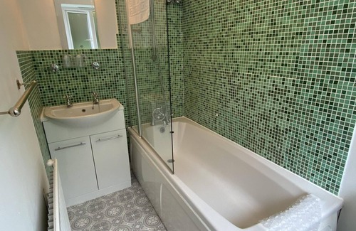 Tomatin House | Glenan Lodge Self Catering