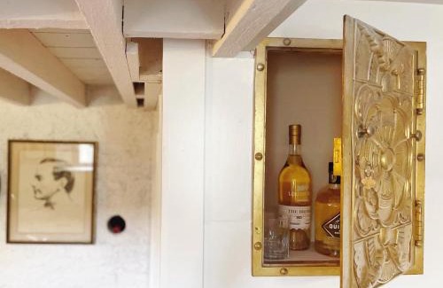 Carrigkerry House | Glenastar Lodge