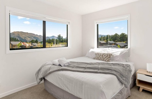 Wanaka House | Glenavon Dream Summar