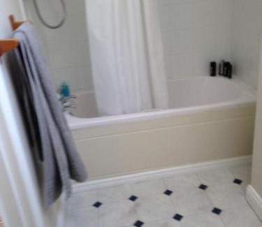 Courtown House | Glenbeg Holiday Homes - Detached House - Wexford Seaside