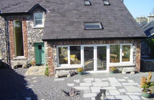 Oldcastle House | Glenboy Country Accommodation