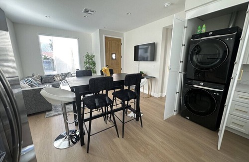 Glendale House | GLENDALE GEM: MODERN 2BR HOUSE BUILT in 2024 w/GARAGE & PRIVATE PATIO p77