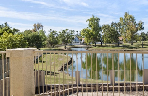 Arrowhead Ranch Villa | Glendale Golf Community Getaway