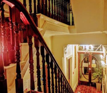Blackpool Town Center House | Gleneagles - Albert Road