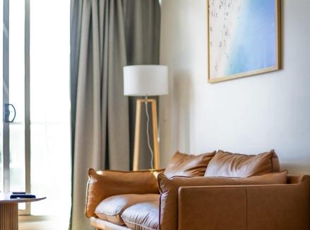 Glenelg Apartment | Glenelg Oasis, Pool, Gym, Spa & Sauna, Free Parking, City Views