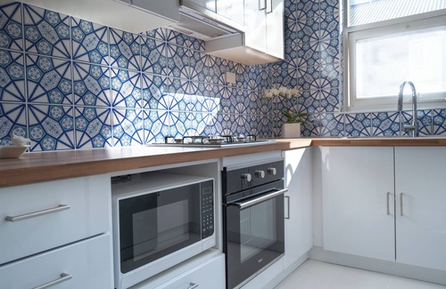 Glenelg North Apartment | Glenelg two-bedroom apartment. Recently renovated.
