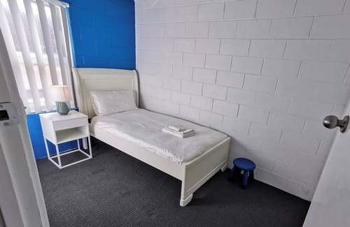 Glenelg North Apartment | Glenelg two-bedroom apartment. Recently renovated.