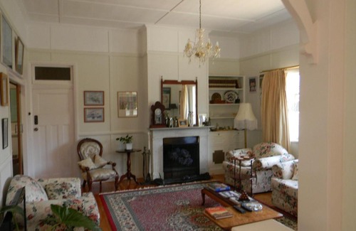 East Toowoomba Bed & Breakfast | Glenellen Bed and Breakfast