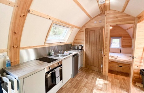 Tomintoul Cabin | Glenlivet Glamping in a Cosy Wooden Lodge - Dog Friendly