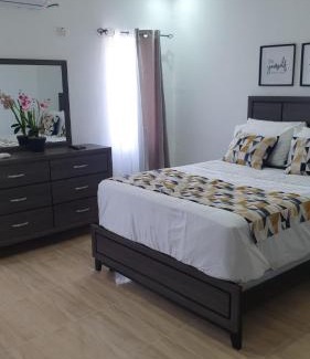 May Pen House | Glenmuir La Ville - Gated Com May Pen
