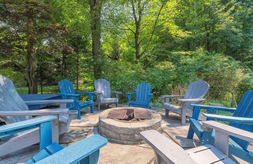 Fennville House | Glennwood Cottage! Coastal woodsy charm with association beach access