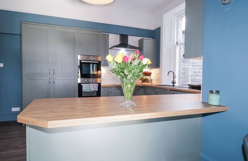Kingussie House | GLENSPEY, pet friendly, character holiday cottage in Kingussie