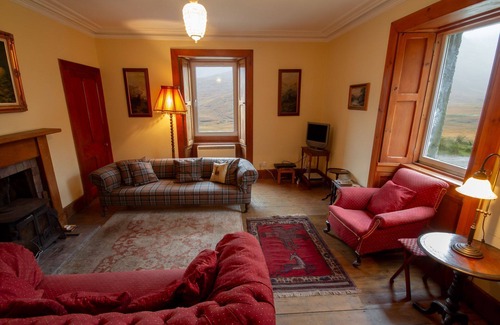 Strathcarron Apartment | Glenuaig - Remote Hunting Lodge