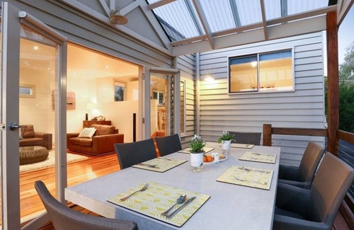 Sorrento House | Glenvale Summary: A b