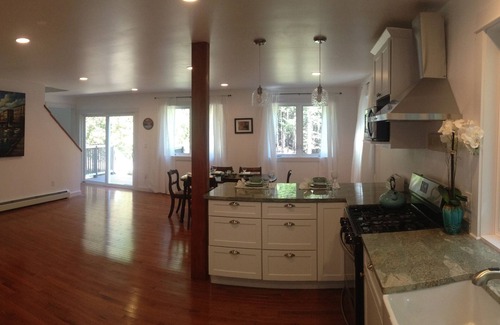 Bar Harbor House | Glenwood - Private Spacious Home, 4.7 miles from Acadia, walk to Pond