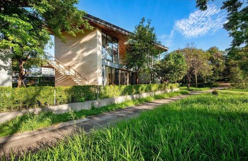 Mu Si Villa | Gliding Villa in Khao Yai