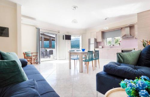 Nipos Apartment | Glikanisos House Nipos - ideal for hikers and families 2bd, 6pl, 10min to beach