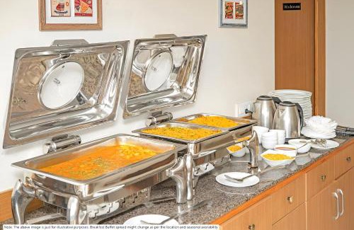 Borivali West House | Glitz Hotels The Pacific - Nr Solitaire Corporate Park