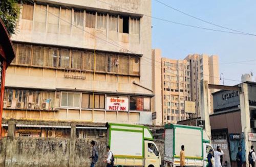 Sakinaka House | Glitz Hotels West Inn - Nr International Airport Mumbai T2