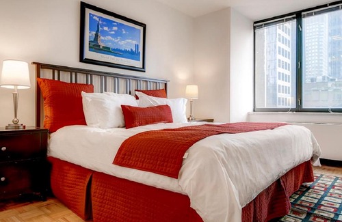 Central Park South Apartment | Global Luxury Suites at Symphony House