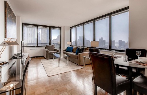 Central Park South Apartment | Global Luxury Suites at Symphony House