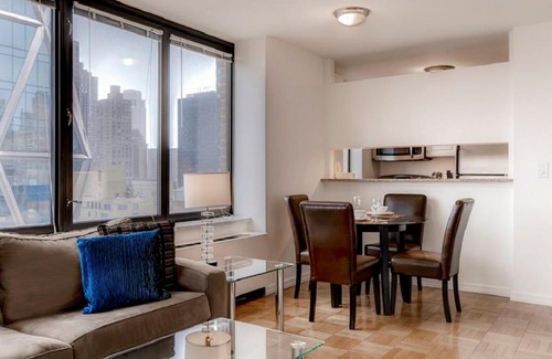 Central Park South Apartment | Global Luxury Suites at Symphony House