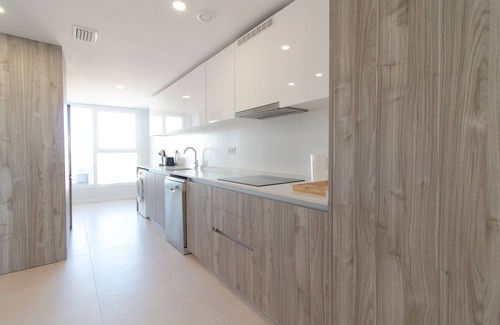 Canet de Berenguer Apartment | Global Properties: Modern flat with two terraces with sea and mountain views.
