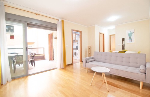 Sagunto Apartment | Global Properties: Nice apartment on the beach, Puerto de Sagunto