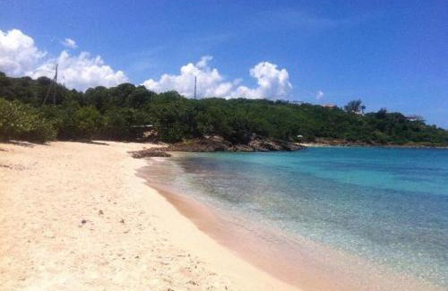 Lucea Hotel | Global Villa Hotel Restaurant and Conference center