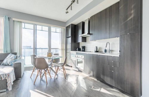 Toronto Entertainment District Condo | GLOBALSTAY. Design 26Floor Downtown Apartment