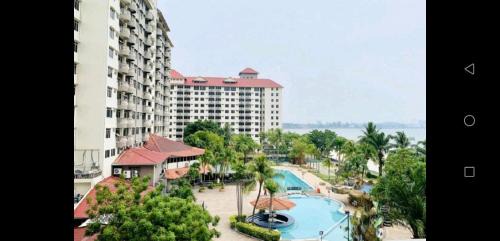 Taman Tanjung Apartment | Glory beach resort 2 bedroom seaview apartment