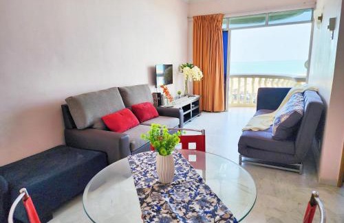Taman Tun Sambanthan Apartment | Glory Beach Resort PD with Sunrise nice View