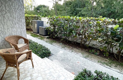 Coral Harbour Condo | Glory Shores - Beautiful 2 Bedroom Beach Haven