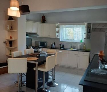 Filiatra Apartment | Glossy Messinian Escape