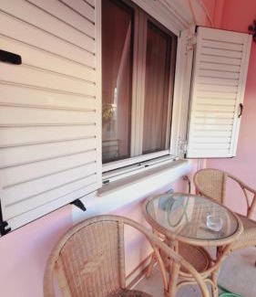Filiatra Apartment | Glossy Messinian Escape Cozy Yard