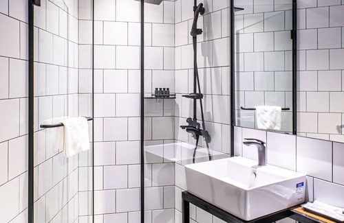 Jongno-dong Hotel | glue Hotel
