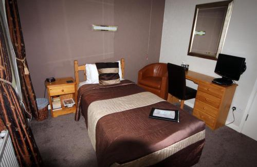 Brynrefail Bed & Breakfast | Glyn Peris Guest House
