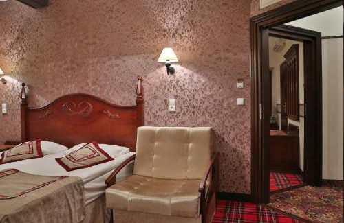 Ryn Hotel | Gościniec Ryński Młyn