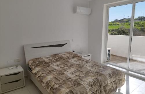 St. Paul's Bay Apartment | Go Exchange, Block D, Apt 6 Entire Unit